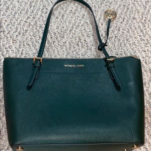 Michael Kors Ciara tote purse